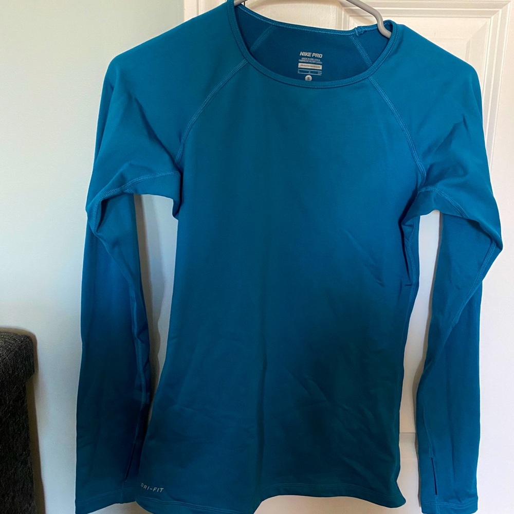 Nike Long Sleeve Active Shirt